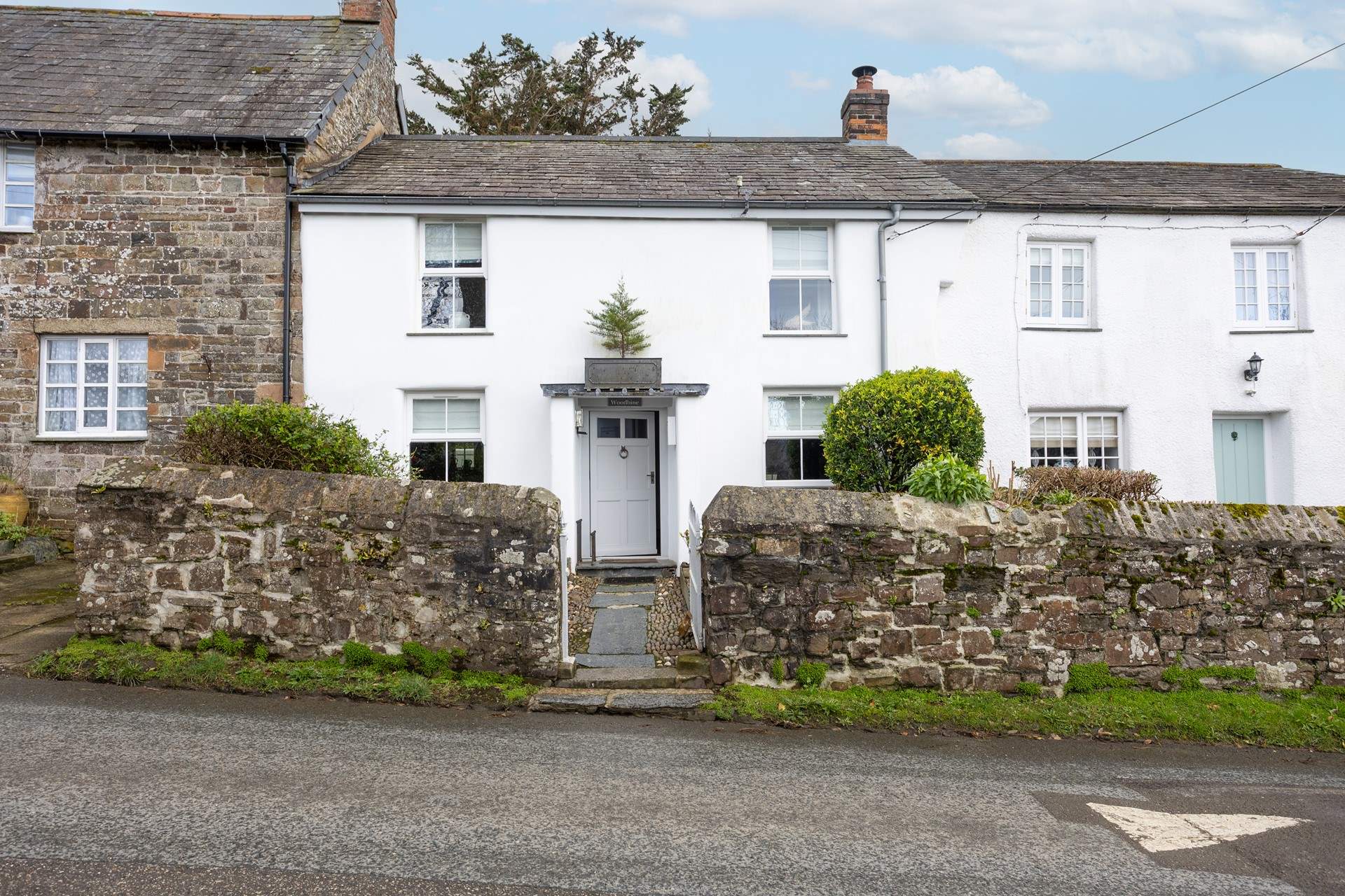 A warm welcome awaits as you return home each day.