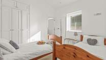 Bedroom 2 on the ground floor has twin beds....