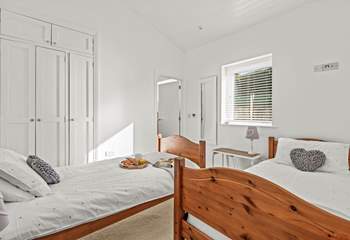 Bedroom 2 on the ground floor has twin beds....