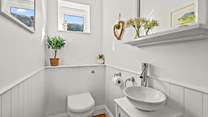 The handy cloakroom on the ground floor.