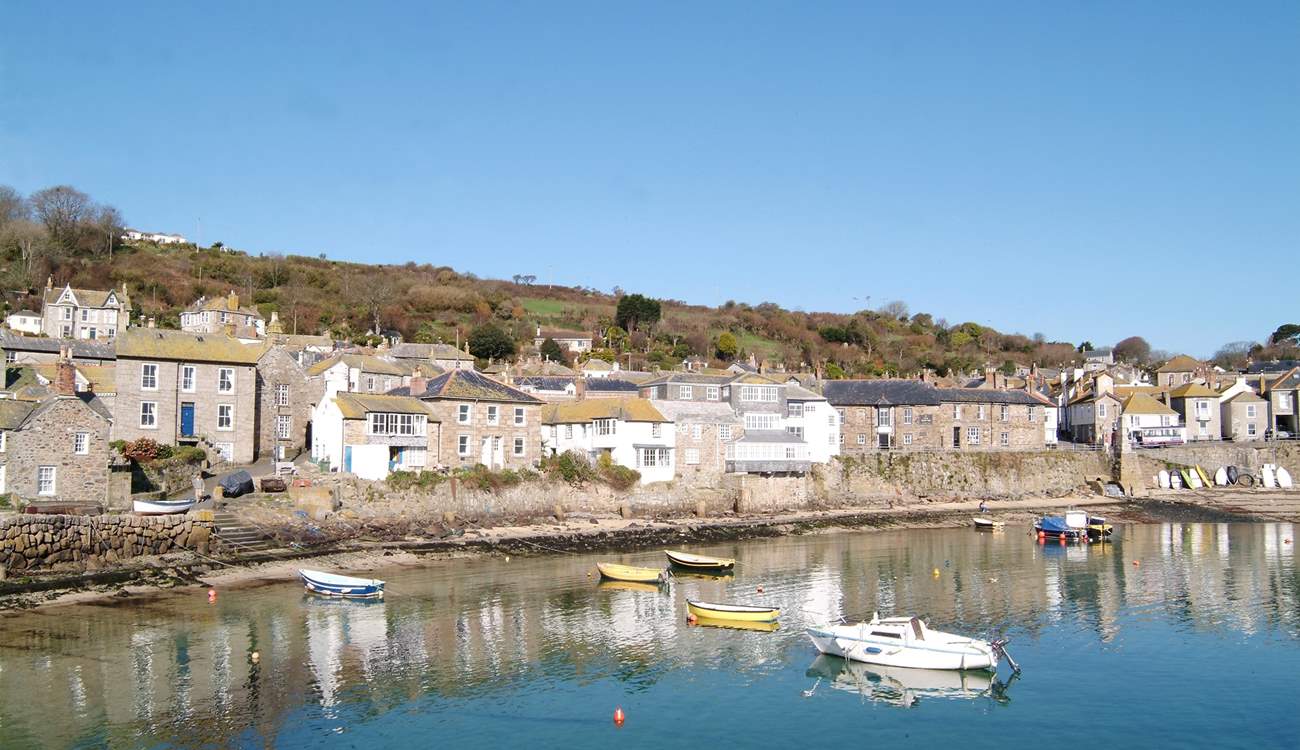 The popular village of Mousehole is also close by, with its great restaurants, galleries and pubs.