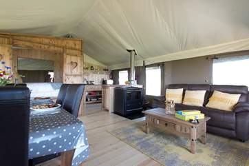 Looking towards the sitting and kitchen-areas.