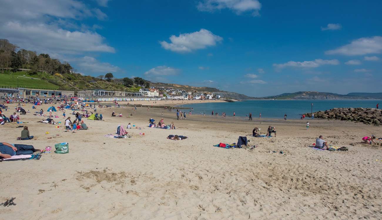 You'll find a sandy beach closer towards the town centre, all within easy walking distance. 