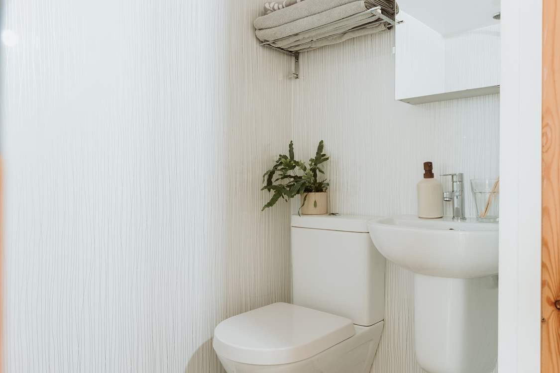 The modern wet room is just the spot to refresh salt-kissed skin.
