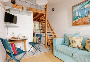 The space is perfectly compact and has all the essentials for your dreamy getaway. 