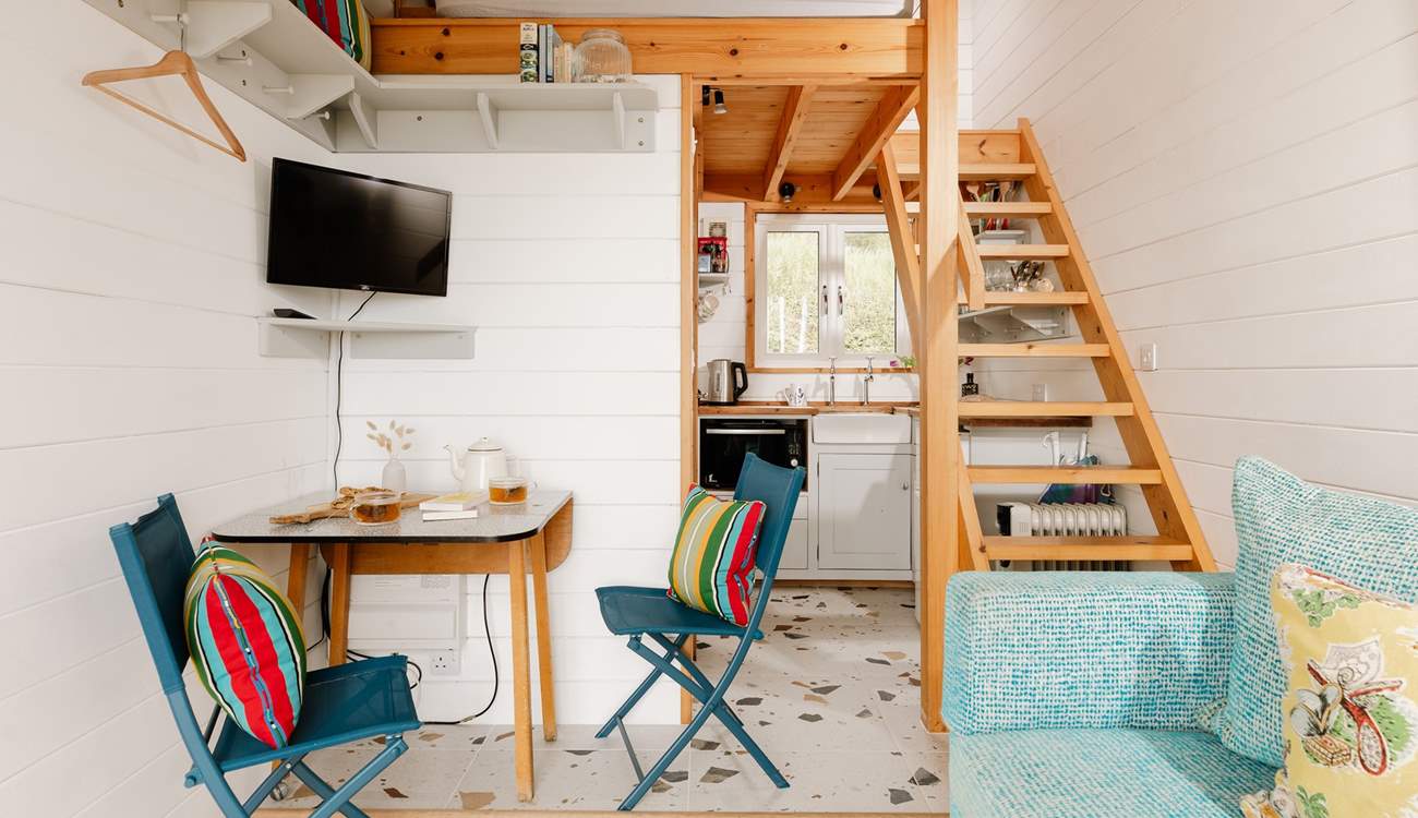 The colourful interiors create an uplifting ambience. 