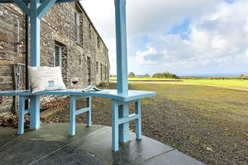 The ideal place to catch up on some holiday reading.