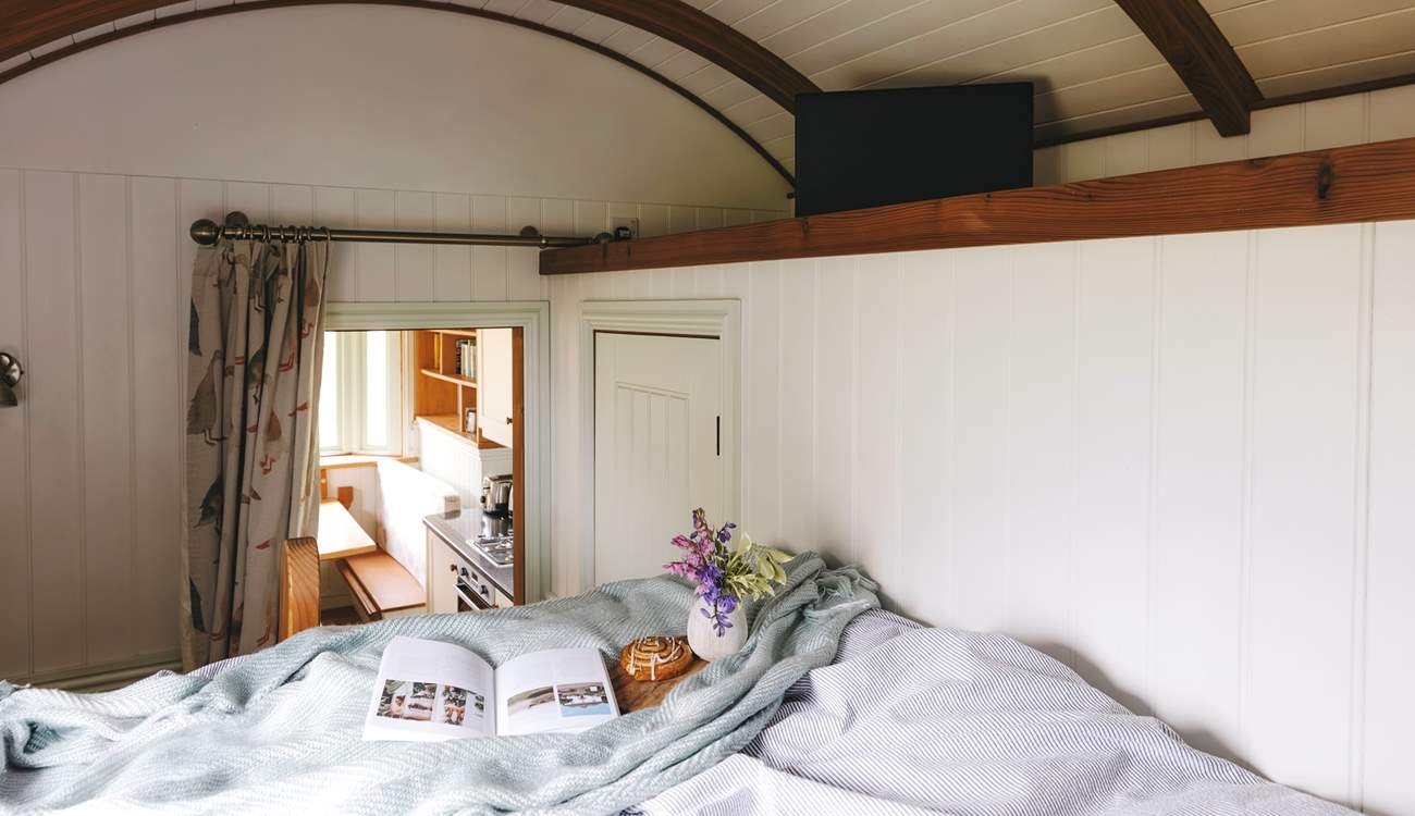 To make lazy mornings even more luxurious there's a little TV in this area. 