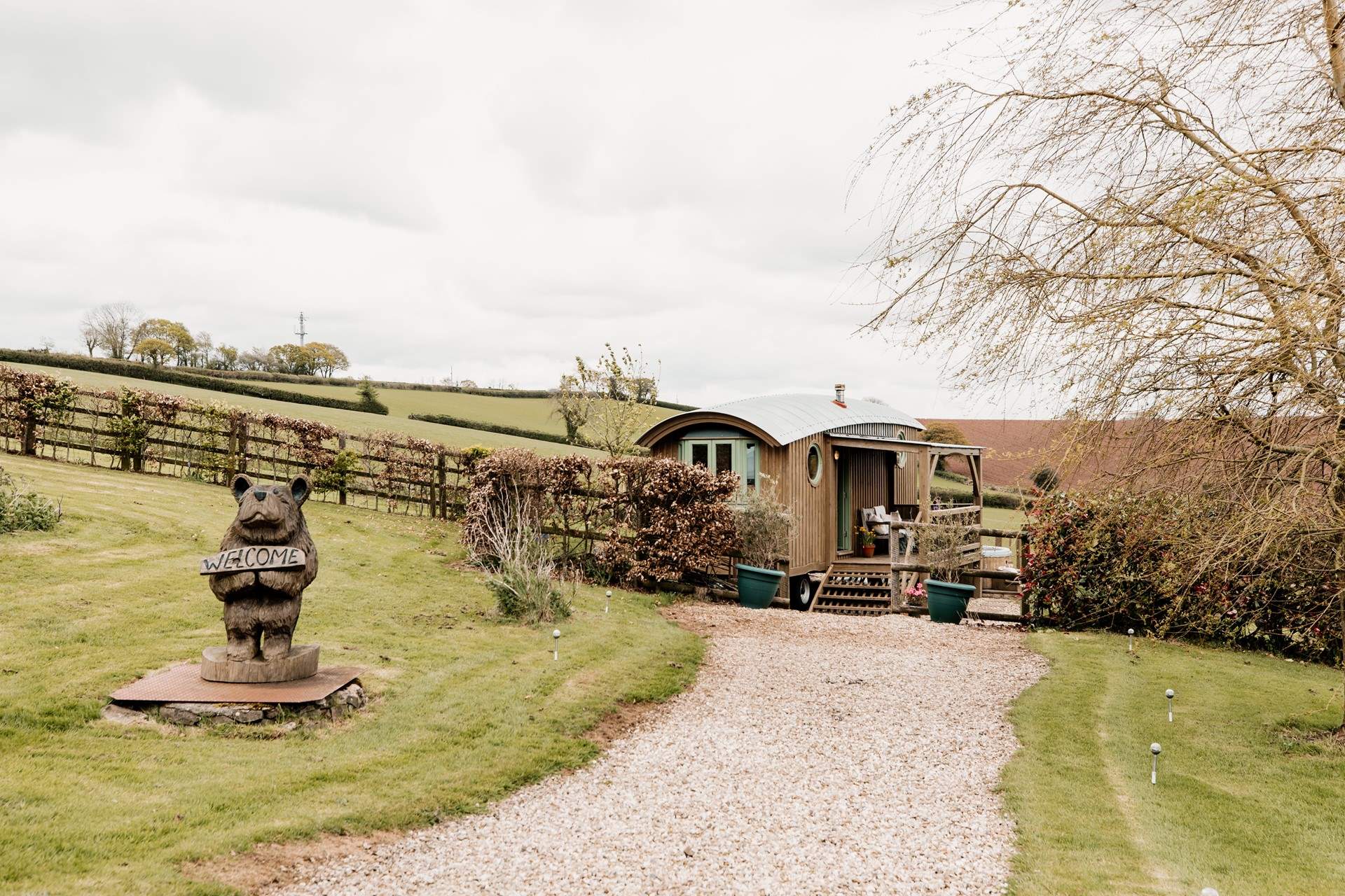 The setting is truly tranquil. 