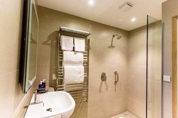 Fully-tiled luxury at its best.