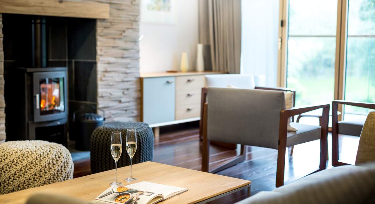 Enjoy a glass of something before dinner - perhaps wander across to the hotel for a bite to eat or a drink in the bar.