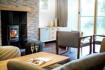 Enjoy a glass of something before dinner - perhaps wander across to the hotel for a bite to eat or a drink in the bar.