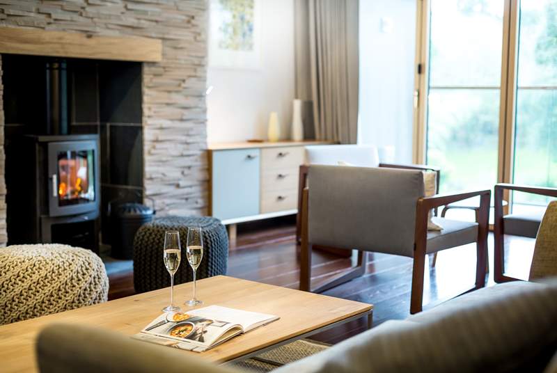 Enjoy a glass of something before dinner - perhaps wander across to the hotel for a bite to eat or a drink in the bar.