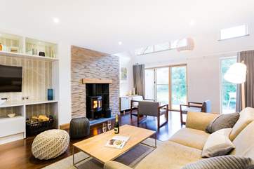 This fabulous house is a wonderful combination of luxury country hotel and welcoming holiday home.