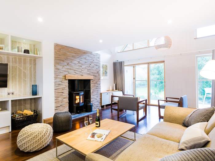 Grebe, Sleeps 6 in Falmouth