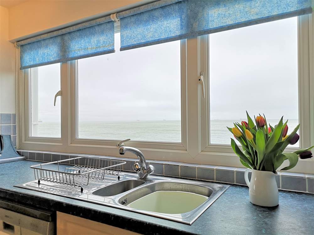 Take advantage of the breathtaking views whist cooking up a treat.