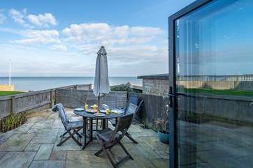 A real sun trap on those blissful summer months.