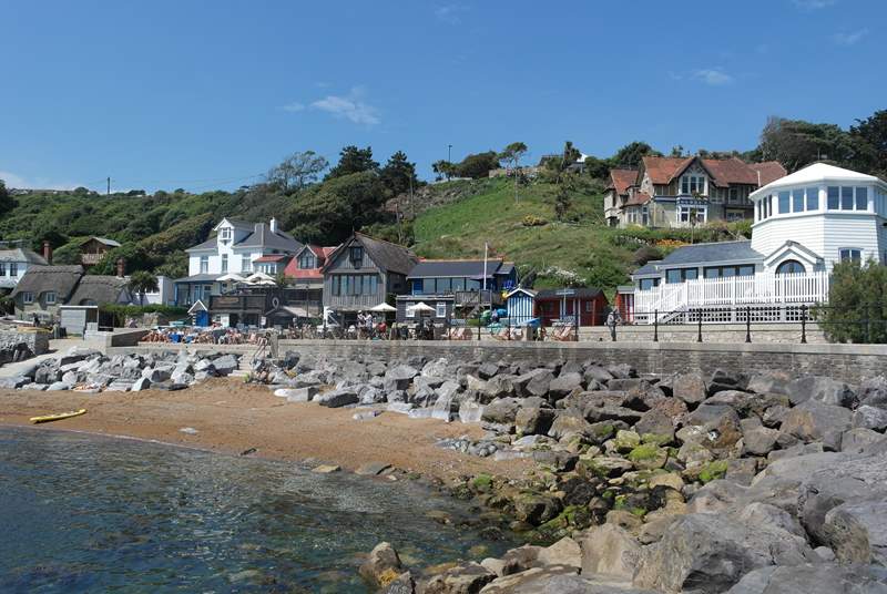 Steephill Cove is a pretty little private bay with seasonal restaurants, cafes and a beach shop.