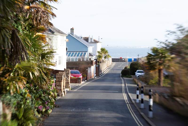 A very short walk to the sea makes this an ideal location.