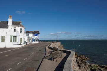 Step out of your front door onto the beautiful Seaview seafront.