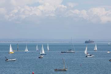 Watch the ships sail by from the comfort of your master bedroom, sitting-room or balcony.