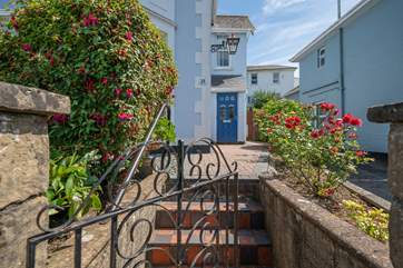 Welcome to 25 Palmerston Road situated in Shanklin.