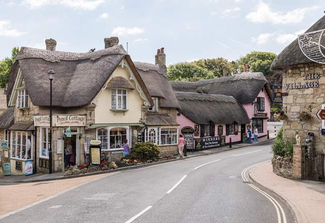 Shanklin Old Town is as pretty as a picture.
