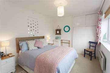 The main bedroom that overlooks the sea, from a different angle.