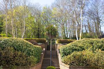 You'll find the sea on one side and lush greenery on the other.