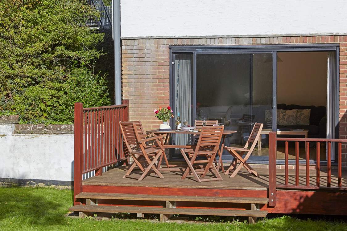 Enjoy lunchtime drinks and canapes on the private patio and garden.