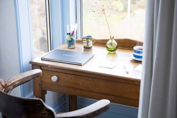 Write postcards to friends and family back home about your holiday in sunny Seaview.