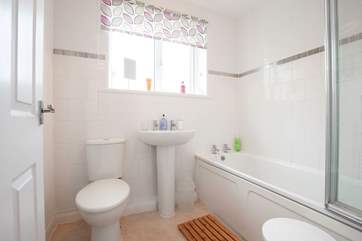 A family bathroom.