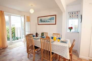 Gather round the dining-room table for your morning breakfast to discuss your day ahead.