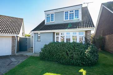 Welcome to 40 Trelawny Way, Bembridge.