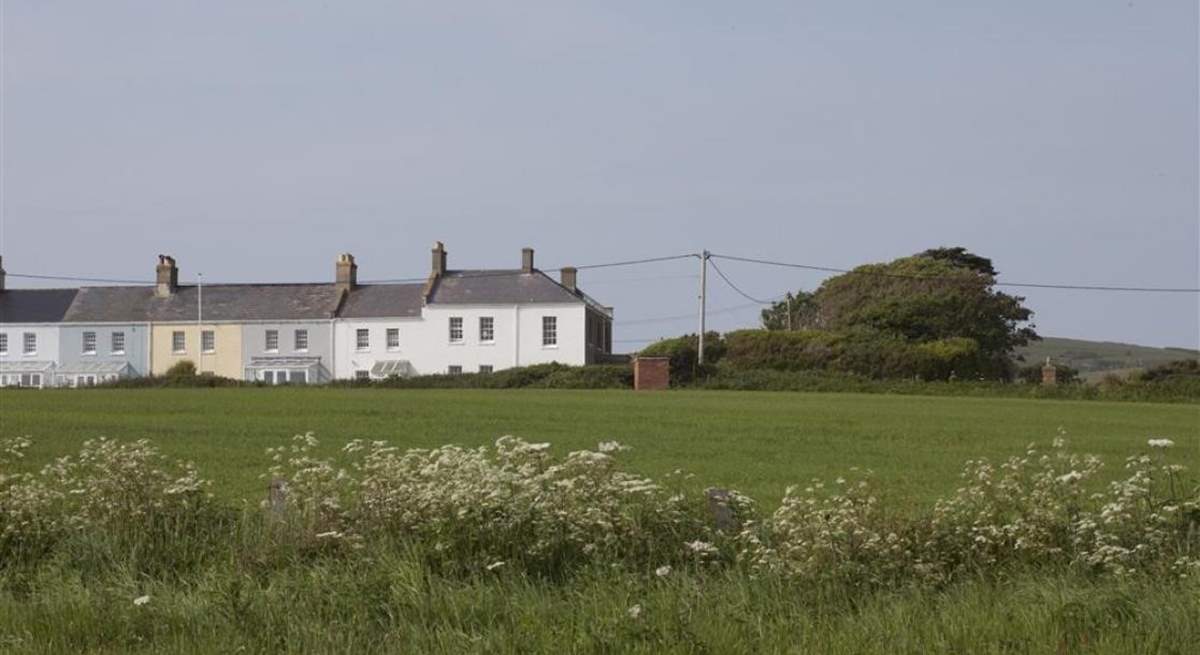 6 Coastguard Cottages is one of an original group of cottages situated on stunning National Trust coastline.