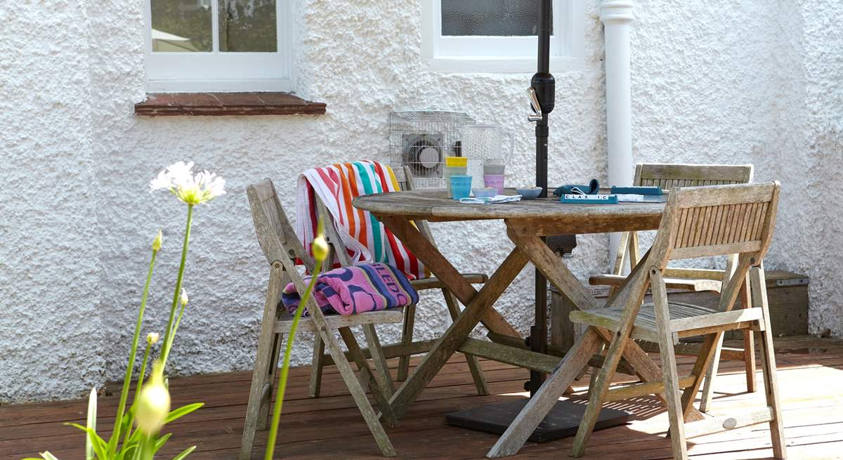 A further table on the raised deck.  Game of scrabble anyone? 