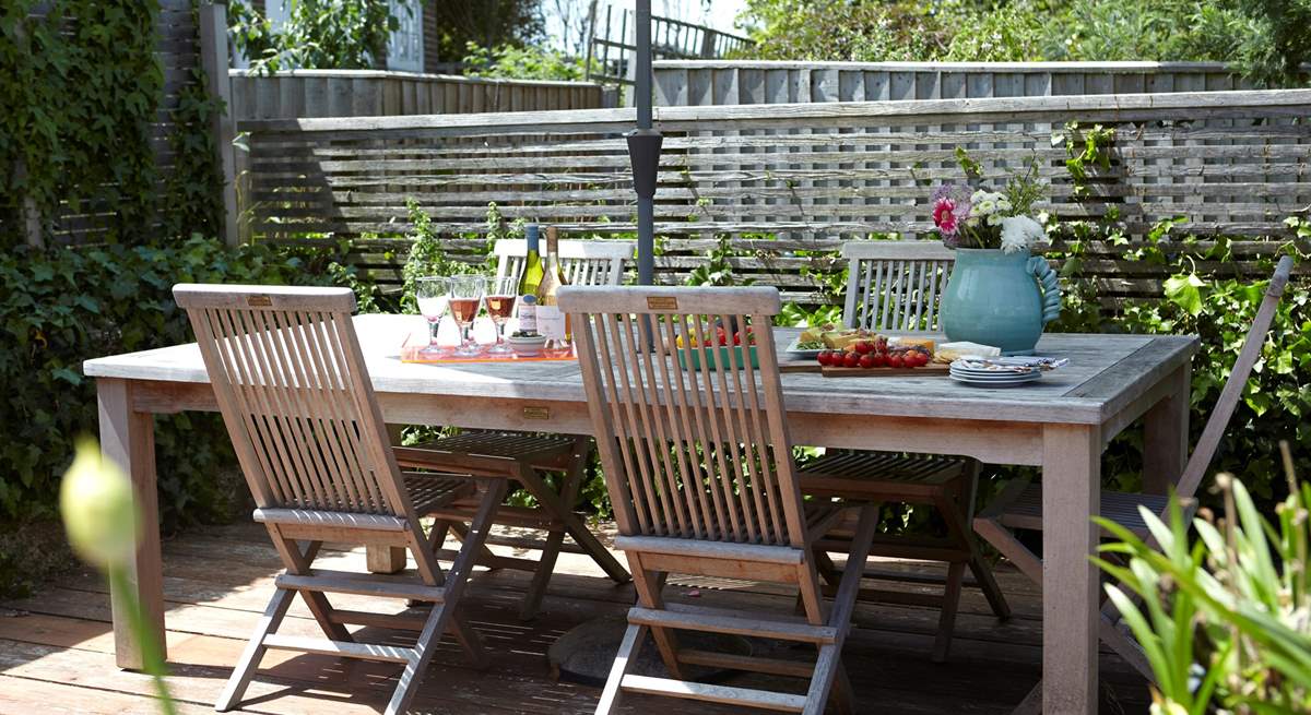 There is plenty of space for al fresco dining.