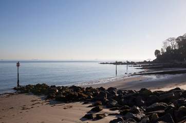 Seagrove Bay is the next stretch of beach along from Seaview Bay.