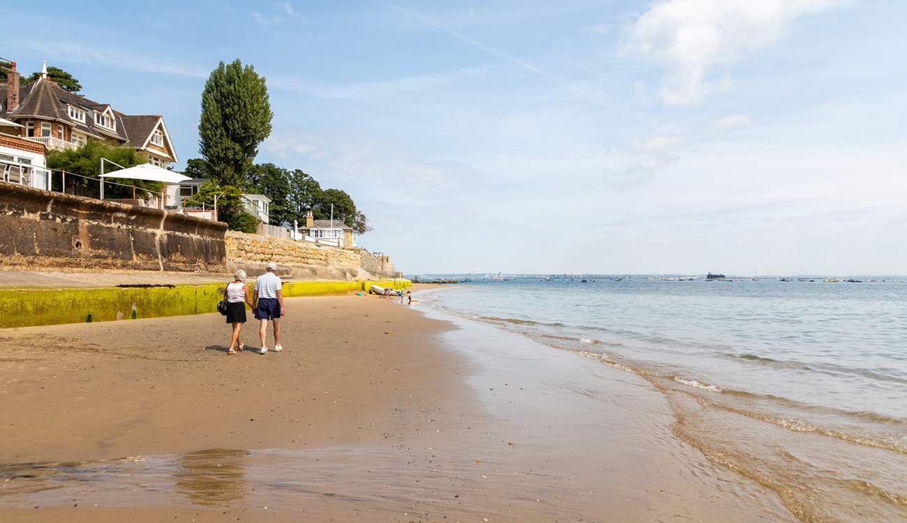 Seaview Bay is only a few minutes walk away from 7 Sandpipers.