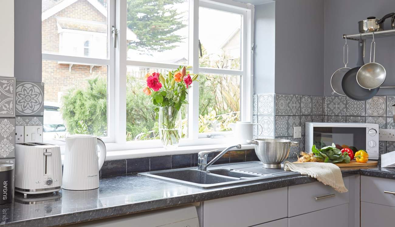 Time to cook up a storm in the modern kitchen!