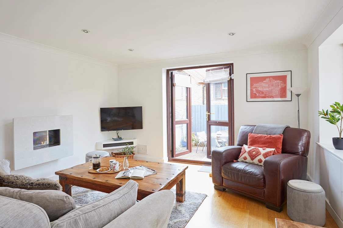 A wonderful space to relax and plan the day ahead.