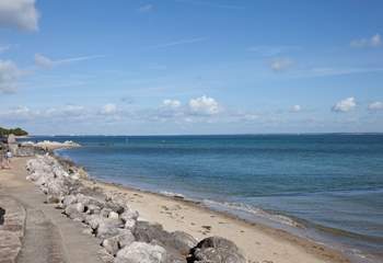 If you walk along the sea front, you will reach the larger town of Ryde in about 30 minutes.