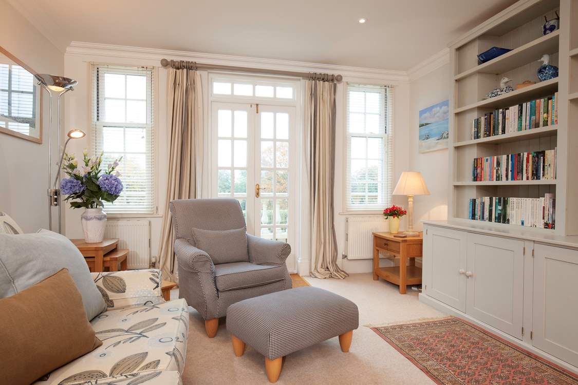 The apartment's fittings and furnshings are all about comfort.