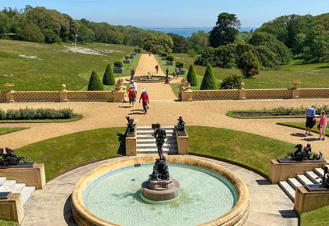 Majestic Osborne House is a stones throw away from Barton Manor.