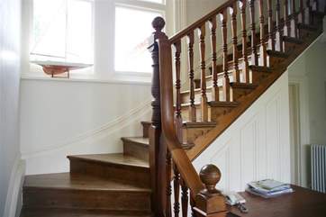 Lovely large staircase to the first floor.