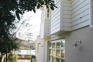 The extension of Creekside used to be the boathouse of the cottage.