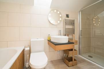 The spacious bathroom on the first floor.