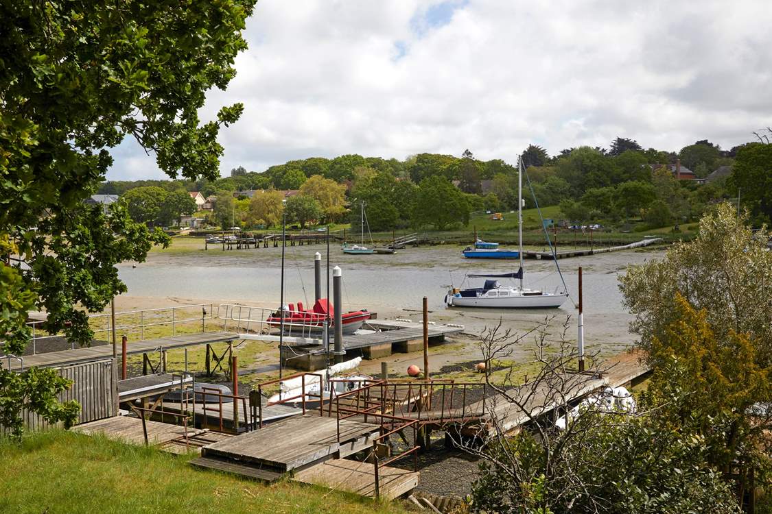 Creekside is located on the river bank of Wootton Creek, offering stunning views from your doorstep.