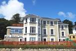Cromwell Apartment is a high end, beautiful apartment in a Victorian Villa in Shanklin.