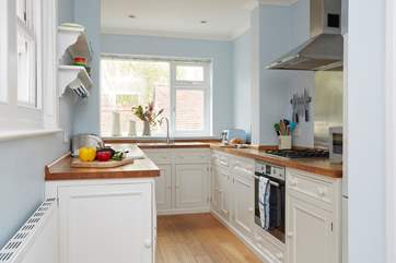 You'll find everything you need in the well equipped kitchen.